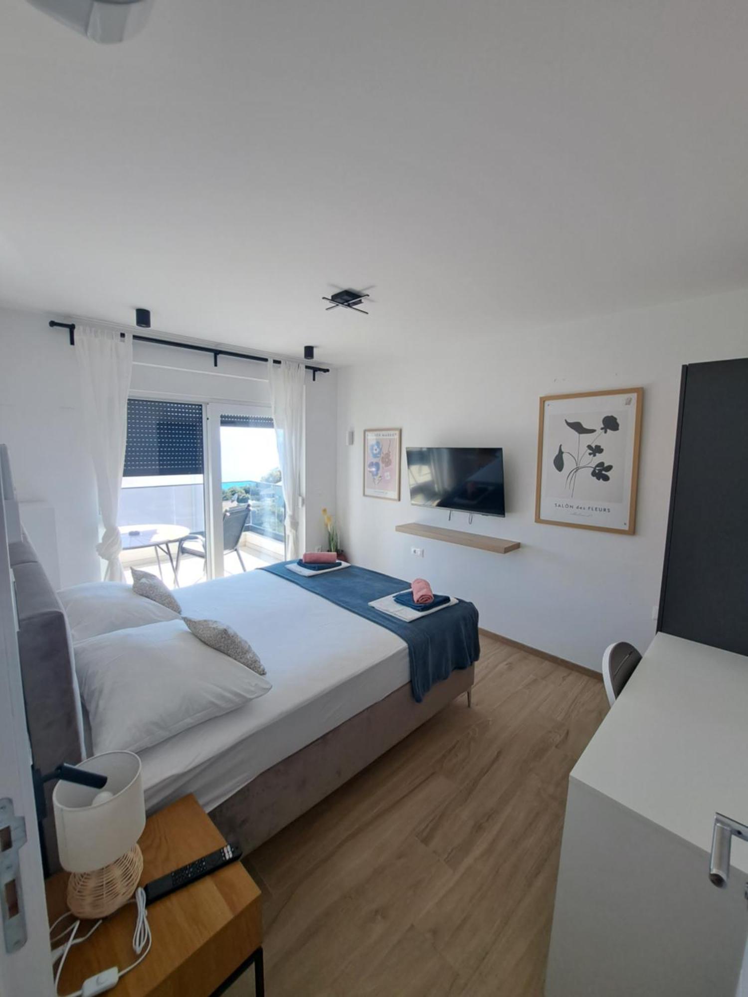 M&M Luxury Apartments Petrcane Exterior foto