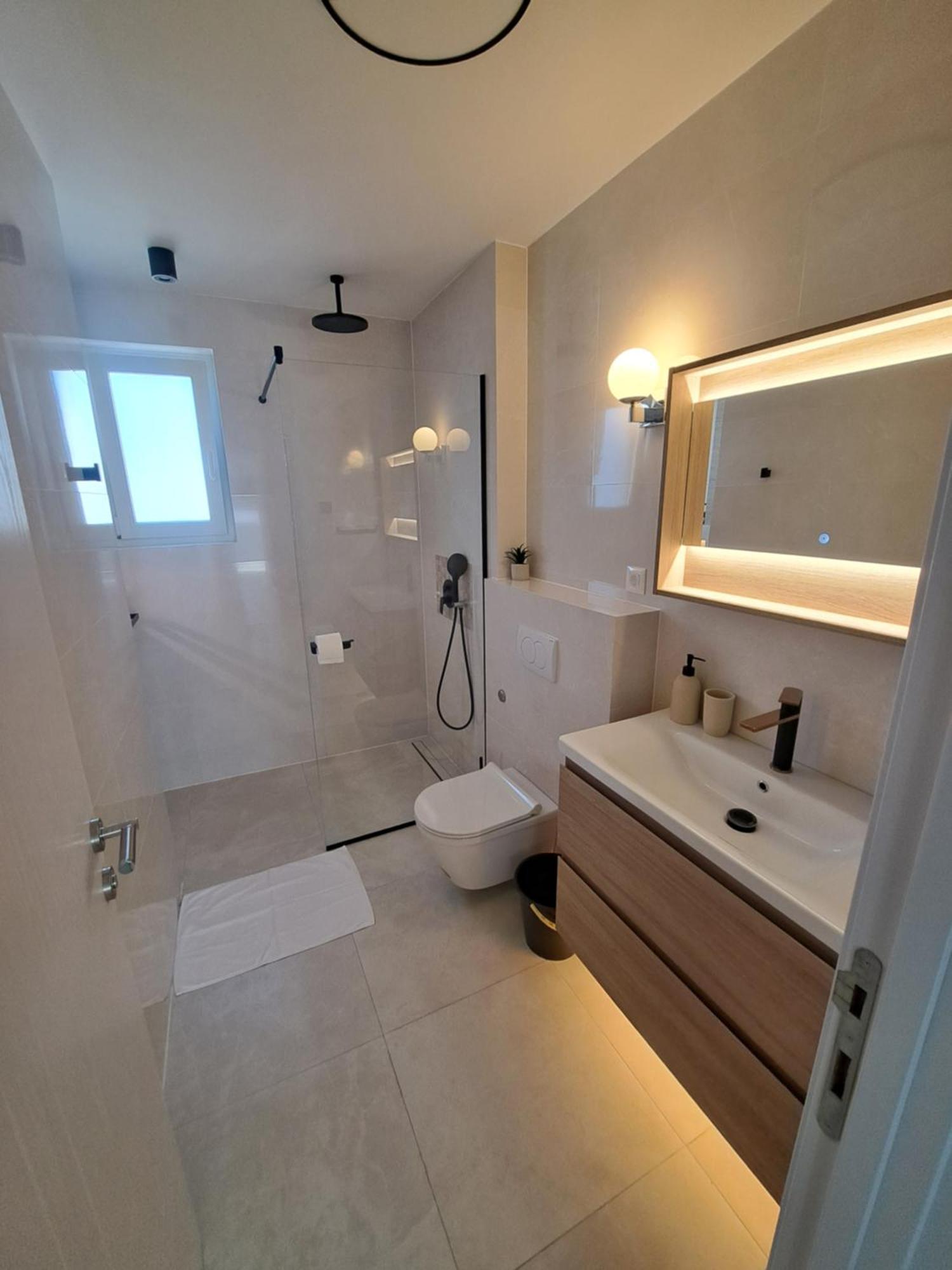 M&M Luxury Apartments Petrcane Exterior foto