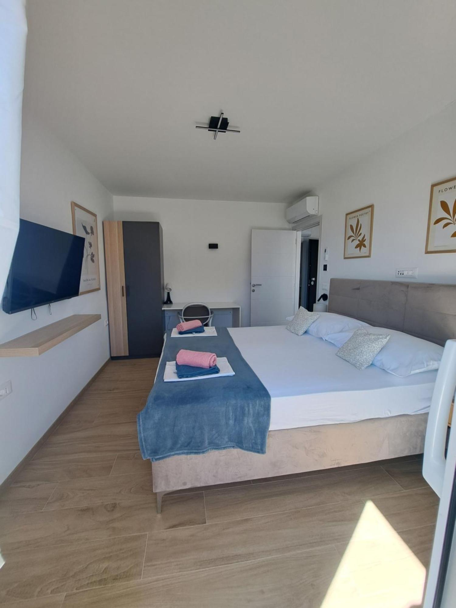 M&M Luxury Apartments Petrcane Exterior foto