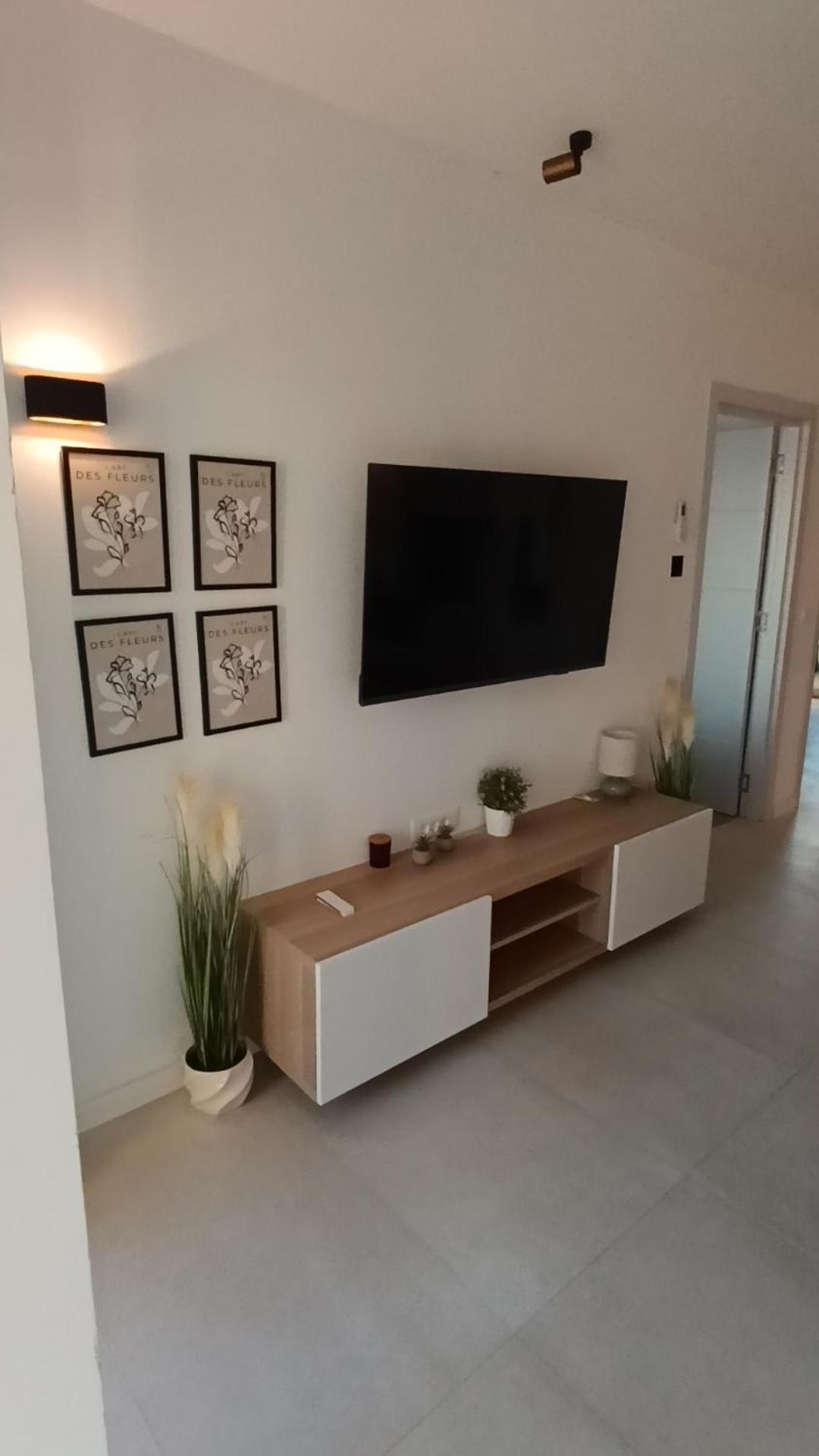 M&M Luxury Apartments Petrcane Exterior foto